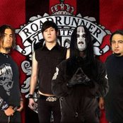 Roadrunner United - List pictures