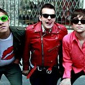 Novedades Carminha - List pictures