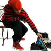 Carlyle Anderson - List pictures