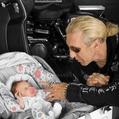 Dee Snider - List pictures