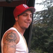 K-maro - List pictures