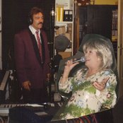 Manuela - List pictures