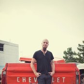 Charlie Hall - List pictures