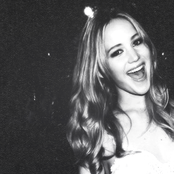Jennifer Lawrence - List pictures