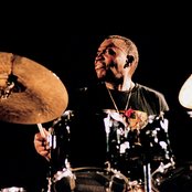 Elvin Jones - List pictures