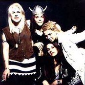 7 Year Bitch - List pictures