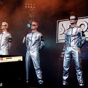 S.p.o.c.k - List pictures