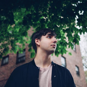 Skylar Spence - List pictures