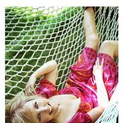 Donna Lewis - List pictures