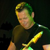 Tommy Castro - List pictures