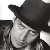 Kid Rock - List pictures