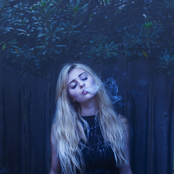 Holly Henry - List pictures