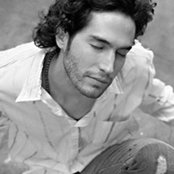 Benny Ibarra - List pictures