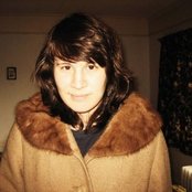 Sea Of Bees - List pictures