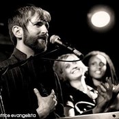 Wakey!wakey! - List pictures