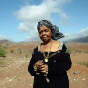 Cesaria Evora - List pictures
