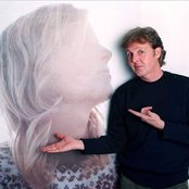 Paul & Linda Mccartney - List pictures