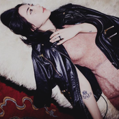 Kristin Kontrol - List pictures