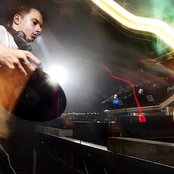 Feed Me - List pictures