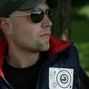 H.o.s.h. - List pictures