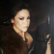 Angela Via - List pictures