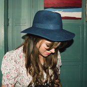 Clare Maguire - List pictures