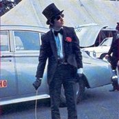 Keith Moon - List pictures