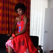 Angela Johnson - List pictures