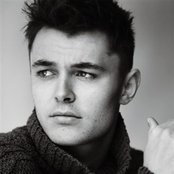 Leon Jackson - List pictures