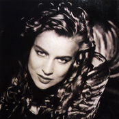 Lian Ross - List pictures