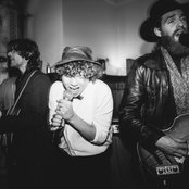 Amason - List pictures