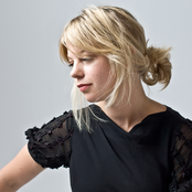 Basia Bulat - List pictures