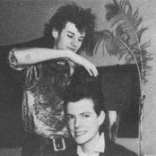 Tones On Tail - List pictures