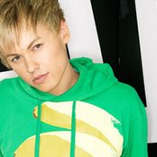 Drew Ryan Scott - List pictures