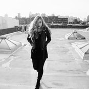 Vérité - List pictures