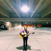 Julien Baker - List pictures
