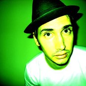 Jeremy Glenn - List pictures