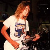 Daniel Johns - List pictures