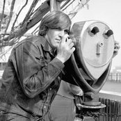 Dennis Wilson - List pictures