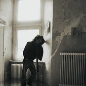 Oren Lavie - List pictures