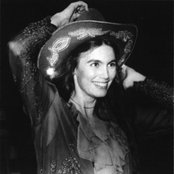 Emmylou Harris - List pictures