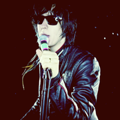 Julian Casablancas - List pictures