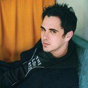 Josh Hoge - List pictures