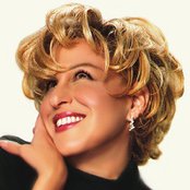 Bette Midler - List pictures