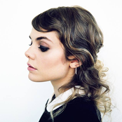 Coeur De Pirate - List pictures