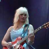 Sharin Foo - List pictures