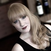 Ira May - List pictures