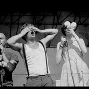 I'm From Barcelona - List pictures