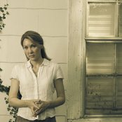 Diana Jones - List pictures