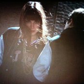 Sleigh Bells - List pictures